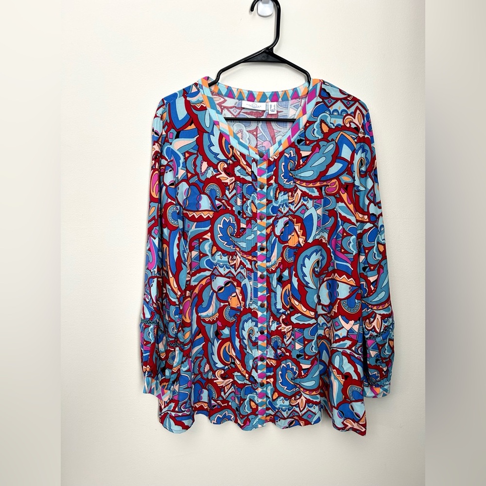 Passport Colorful Paisley Women's Top